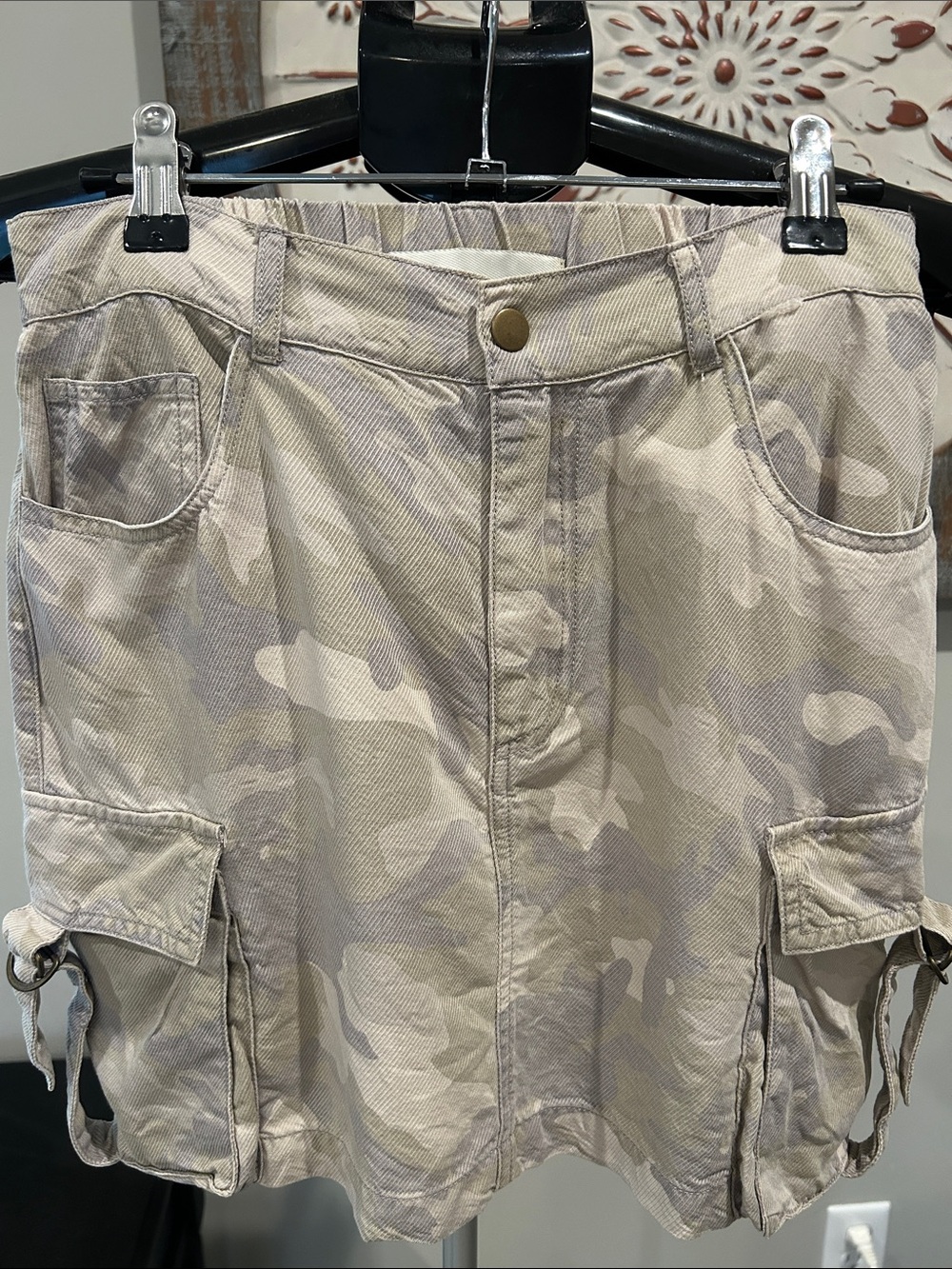 Vintage Havana Beige Camo Mini Skirt/ Size Small / So cute!